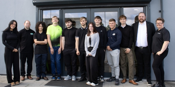 Team Connolly welcomes 10 new apprentices!!